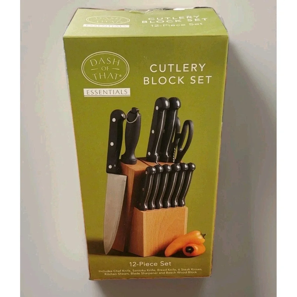 NIB Dash of That Block set 12 pieces includes‎ Chef knife, Santoku, Bread, Steak